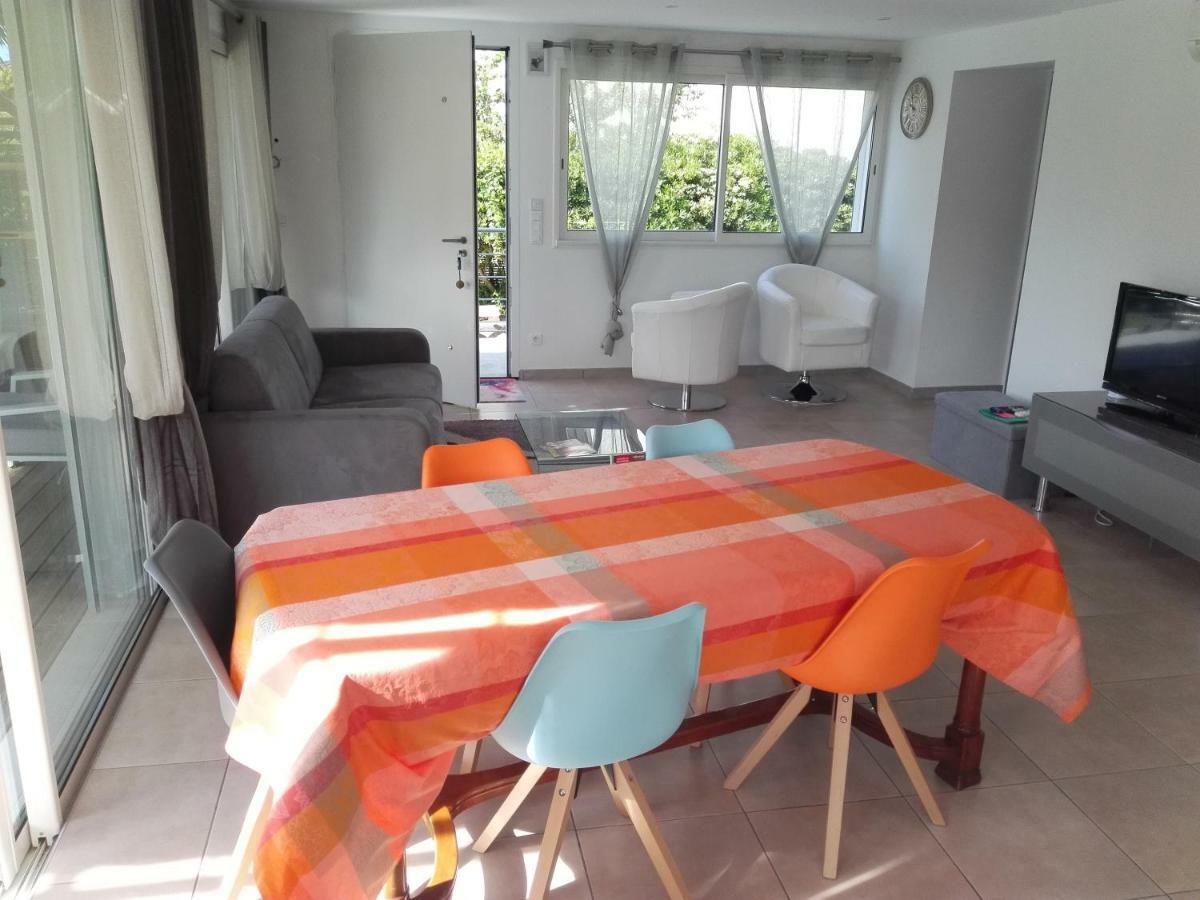 Au Domaine De Lea Lägenhet Hyères Exteriör bild